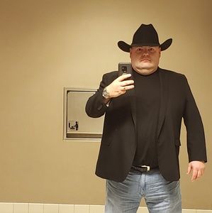 Meet your Posher, Micah